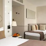 Longchamp Elysees Hotel Paris