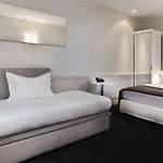 Longchamp Elysees 3* Paris