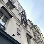 Longchamp Elysees Hotel