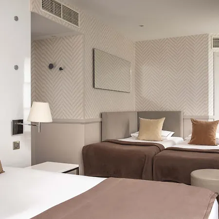 Longchamp Elysées Hotel 3*