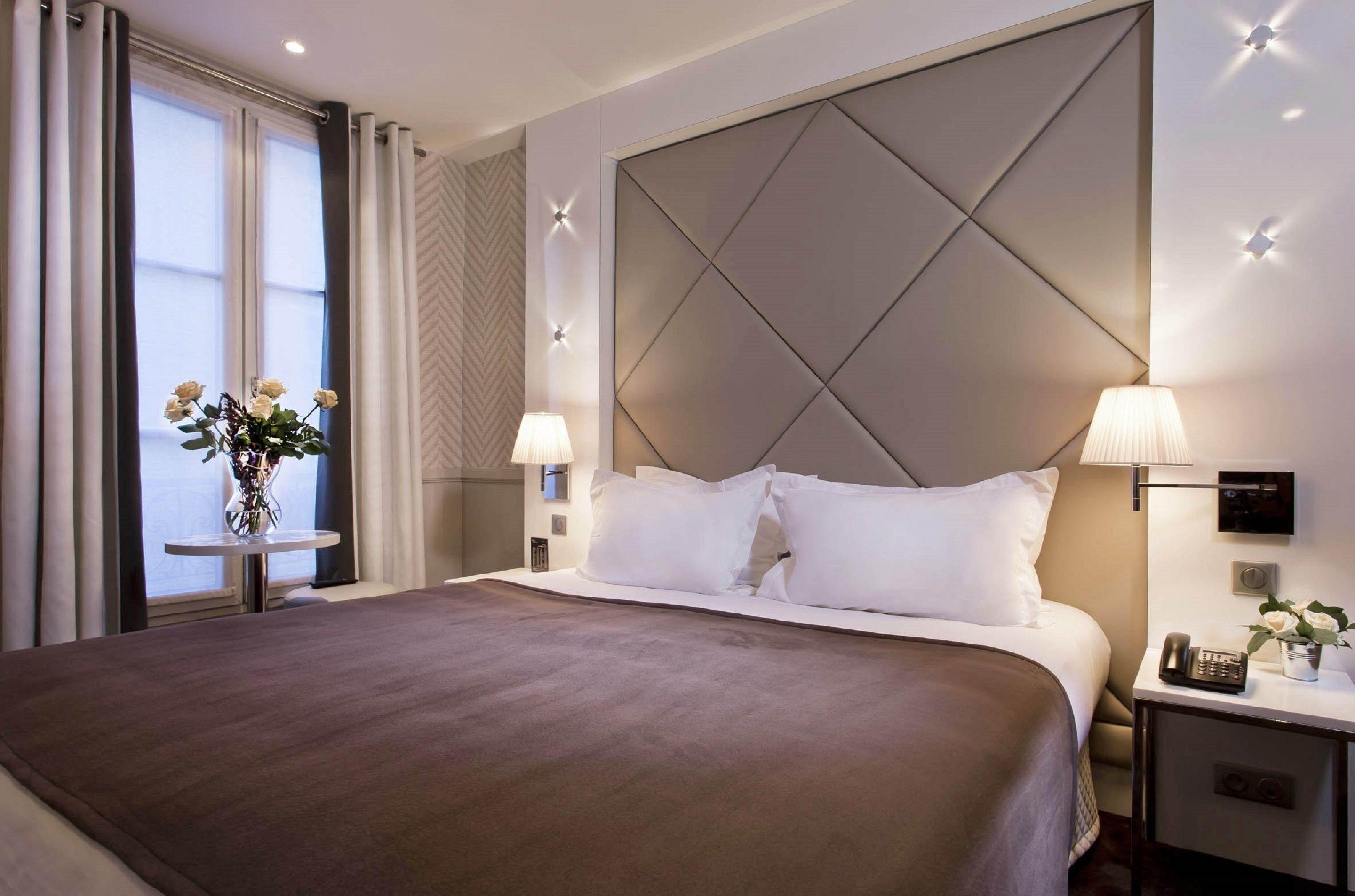 Longchamp Elysees Hotel