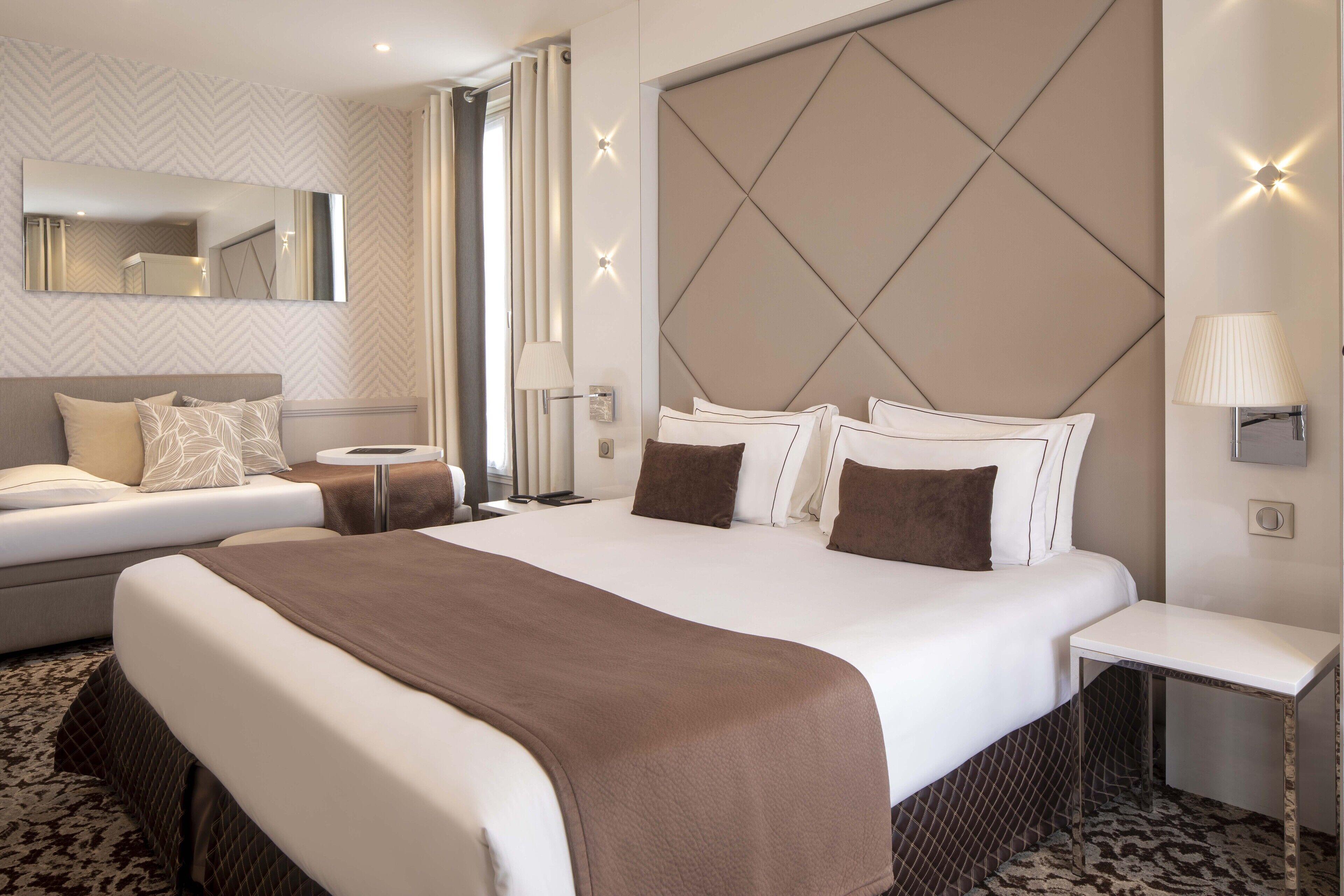 Longchamp Elysées Hotel 3*