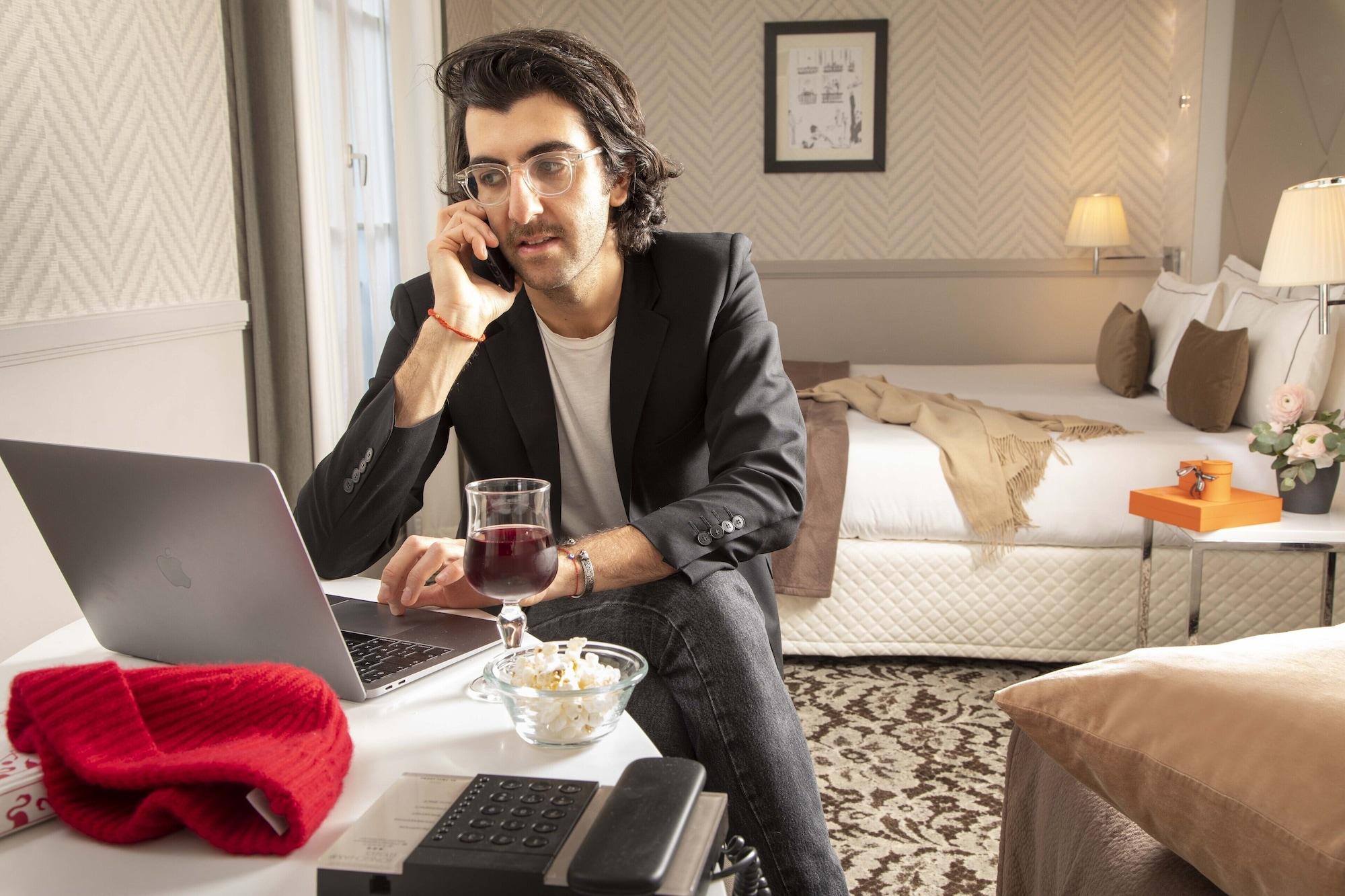 Hotel Longchamp Elysees Paris